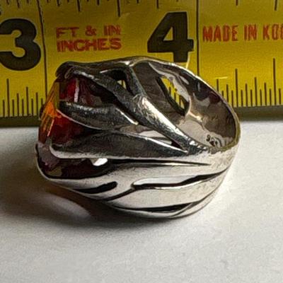 Sterling red stone ring (size 8)