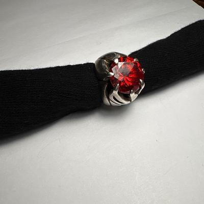 Sterling red stone ring (size 8)