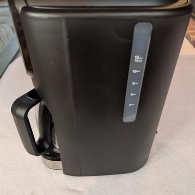 Sale Photo Thumbnail #60: Mr. Coffee 12 oz coffee maker
tested-works
