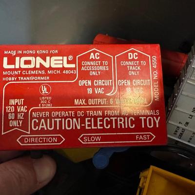 Vintage HO Scale Model Train Lot – Locomotives, Freight Cars, Track & Power Packs. HO Scamm