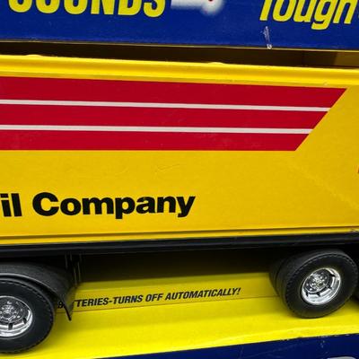 Buddy L Kenworth Sonic Hauler Semi Truck – Shell Oil Company – Lights & Sounds – Boxed