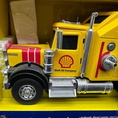 Buddy L Kenworth Sonic Hauler Semi Truck – Shell Oil Company – Lights & Sounds – Boxed