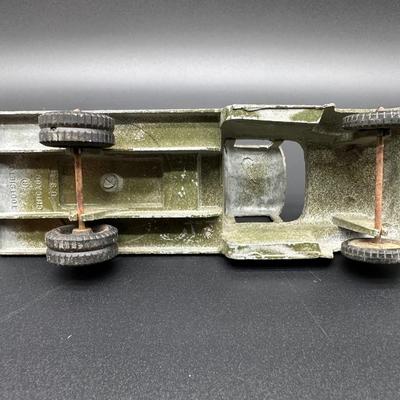 Vintage Tootsietoy Die-Cast Flatbed Truck – Chicago USA – Original Paint