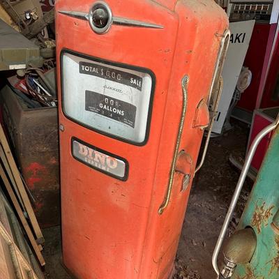 1950s Bennett Model 966 Conoco “Dino Supreme” Gas Pump – Original Patina Survivor