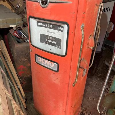 1950s Bennett Model 966 Conoco “Dino Supreme” Gas Pump – Original Patina Survivor