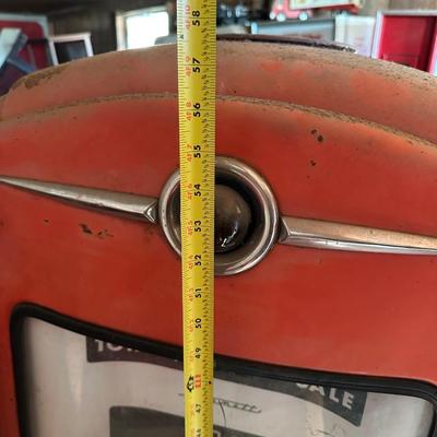 1950s Bennett Model 966 Conoco “Dino Supreme” Gas Pump – Original Patina Survivor