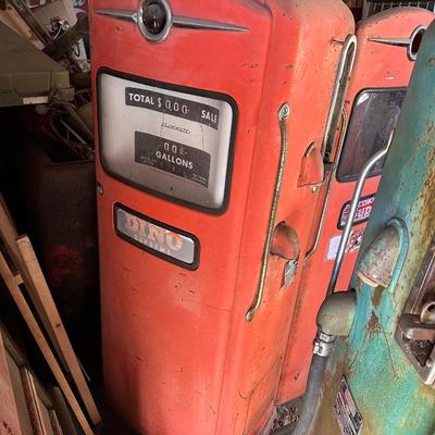 1950s Bennett Model 966 Conoco “Dino Supreme” Gas Pump – Original Patina Survivor