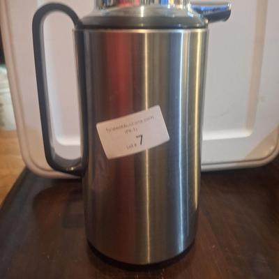 Corning Designs Hot or Cold Thermo Coffee pot