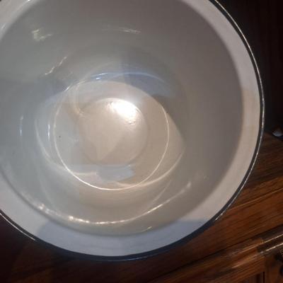 Columbian Enamelware 11 Combinet chamber pot