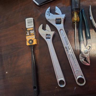 mixed lot of hand tools.