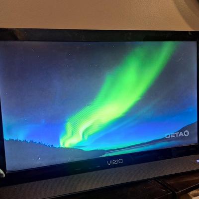 small vizio tv  small size perfect for office or small space- not a smart tv. Still has component, RCA, VGA and HDMI plugs so you can use...