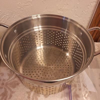 stainless steel multi cooker pot set- large stock pot, pasta insert, steamer basket and lid