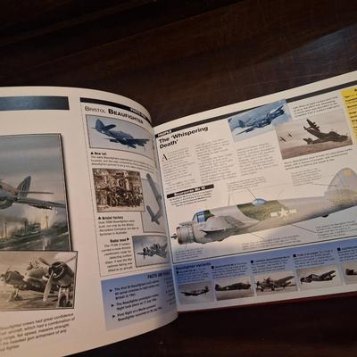  Aircraft of World War II by General Editor Jim Winchester