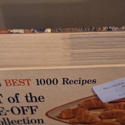 Pillsbury's BEST 1000 Recipes: Best of the Bake-Off Collection cookbook, published in 1959