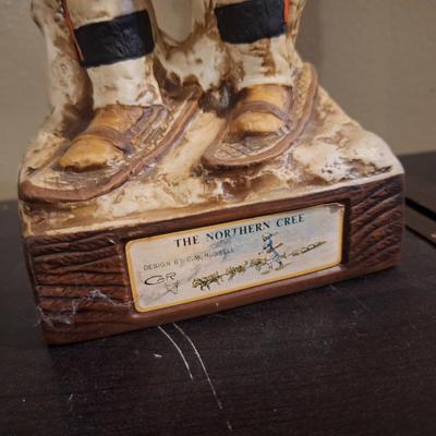 vintage 1976 Hoffman "The Trapper" whiskey bottle decanter. -empty