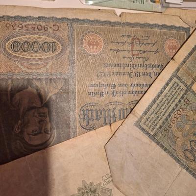 misc foreign money and trump train dollar