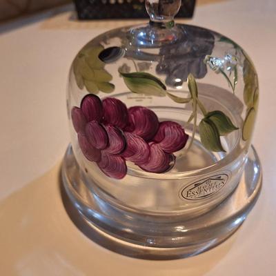 hand painted clar glass covered cheese dish- grape pattern