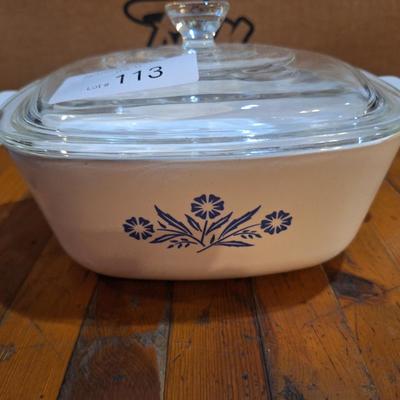Corning Ware Blue Cornflower 1.5 qt casserole dish with a clear glass lid. 