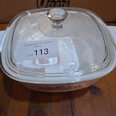 Corning Ware Blue Cornflower 1.5 qt casserole dish with a clear glass lid. 