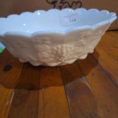 Westmoreland white milk glass bowl in Paneled grape pattern