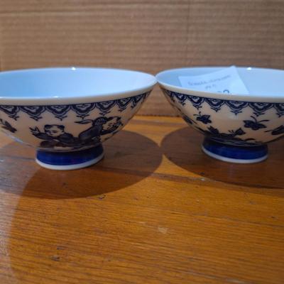 vintage japanses porcelain rise bowls