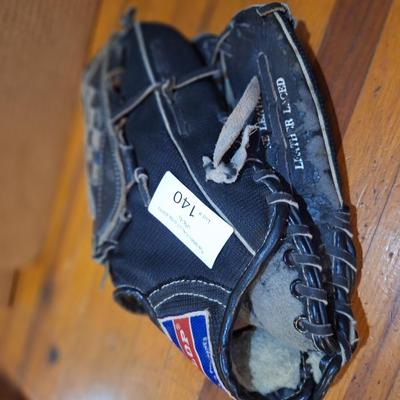 baseball glove