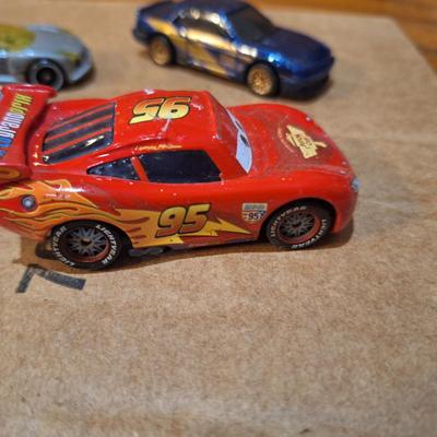 mixed lot, mostly hotwheels.