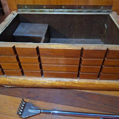 vintage jewelry box- music doesn't work. And back scratcher