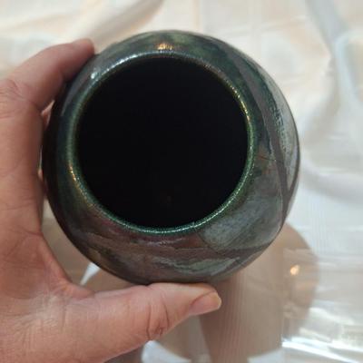 Glazed pottery bowl and vase, signed by "Janelle"