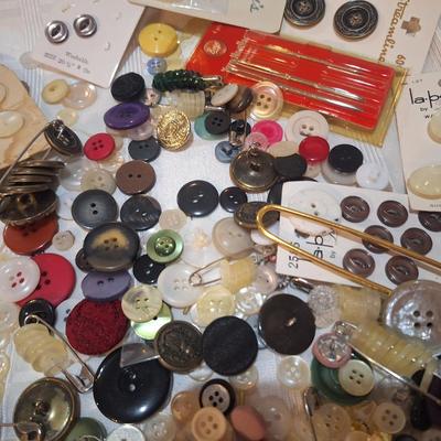 lots of buttons and misc other items mixed in