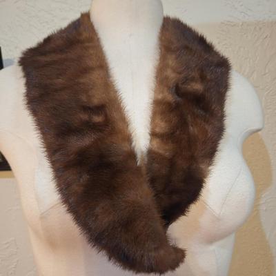 Mink  fur collar