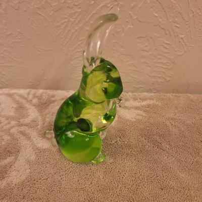 Vintage green glas bunny figurine- Murano like art glass