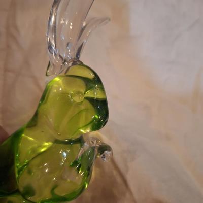 Vintage green glas bunny figurine- Murano like art glass