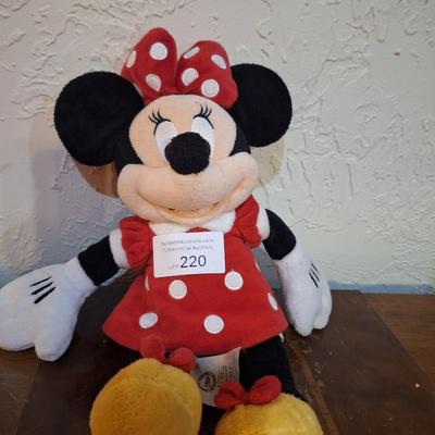 plush minnie mouse