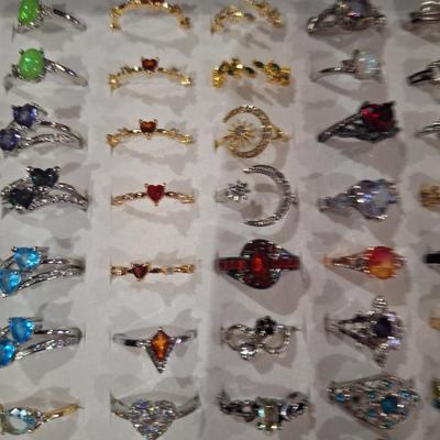 Tray of costume rings in various sizes