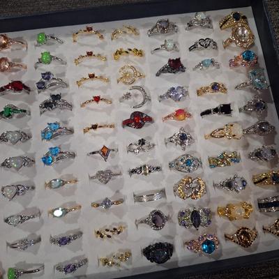 Tray of costume rings in various sizes