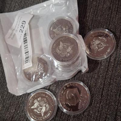 commemorative Donald Trump coins.