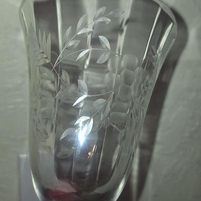 clear crystal wine glasses with etched design