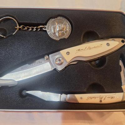 Oliver F winchester 200th commemorative signature 3 piece knife set in case