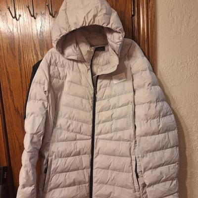 32 decrees heat woman's hooded jacket in light gray size XL