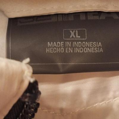 32 decrees heat woman's hooded jacket in light gray size XL