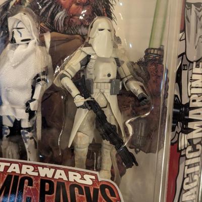  Star Wars Comic Packs Republic #79 featuring Commander Keller and Galactic Marine action figures with a comic book.