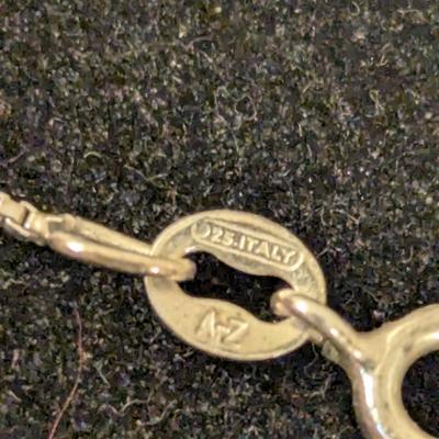 Sterling silver chain and pendant with Moonstone