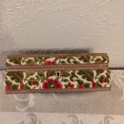 vintage jewelry box