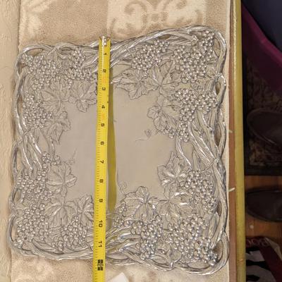 vintage Arthur Court 12-inch square serving tray from the 1993 "Grapevine Winery" collection. Box included