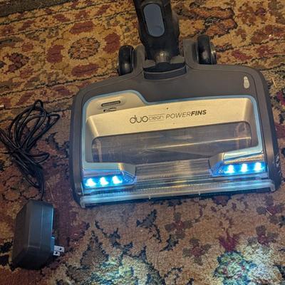 Shark Vertex coordless sweeper in box