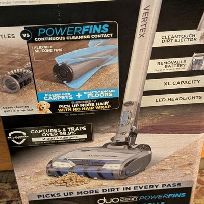 Shark Vertex coordless sweeper in box
