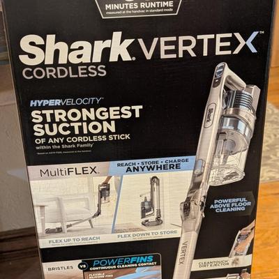 Shark Vertex coordless sweeper in box