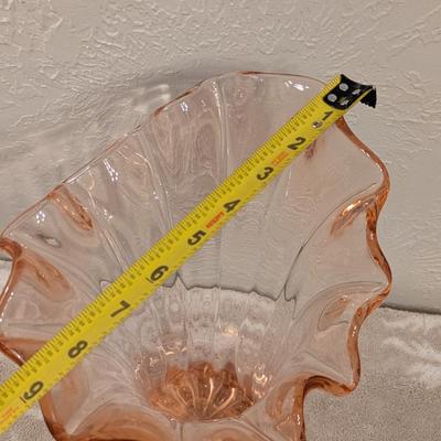 Vintage pink or peach swung glass vase 