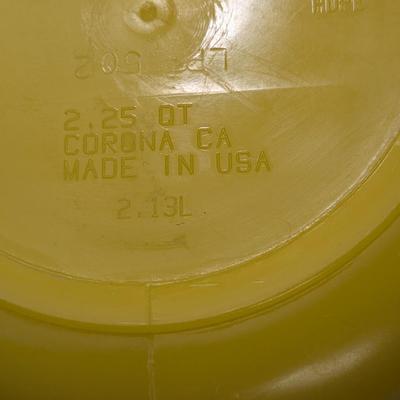 Yellow Plastic pitcher USA corona CA 2.25 qt